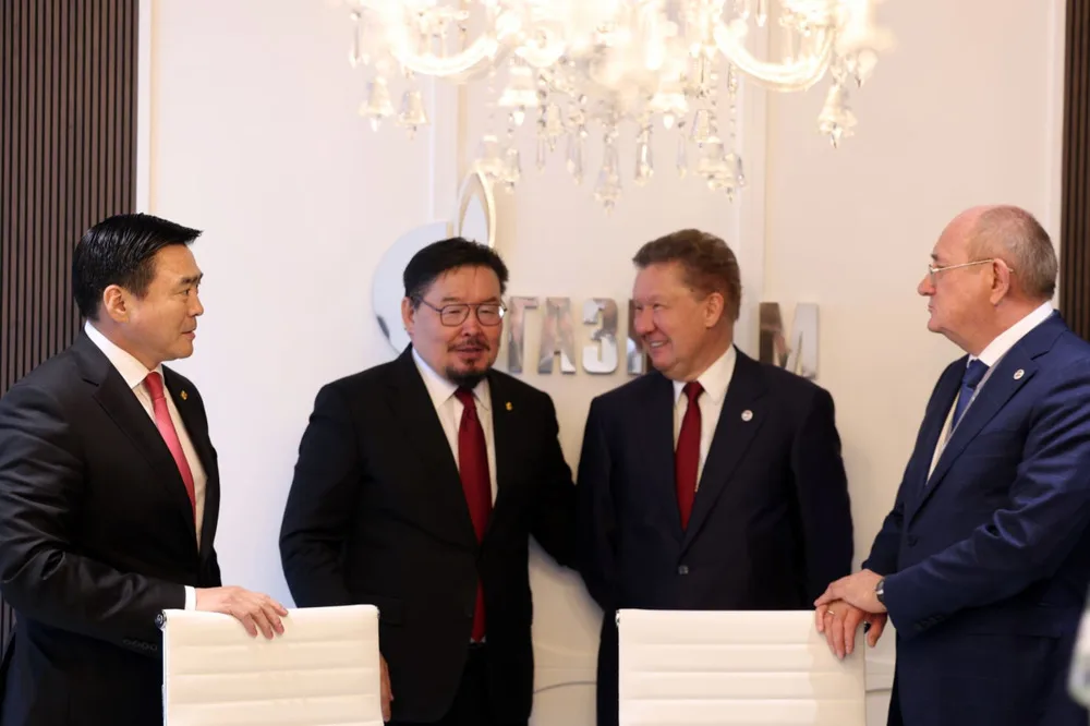 Монгол, Оросын шадар сайд нар төмөр замын коридор, худалдааны хамтын ажиллагааг урагшлуулах асуудлаар хэлэлцэв — Гэрэл зураг: 24tsag.mn