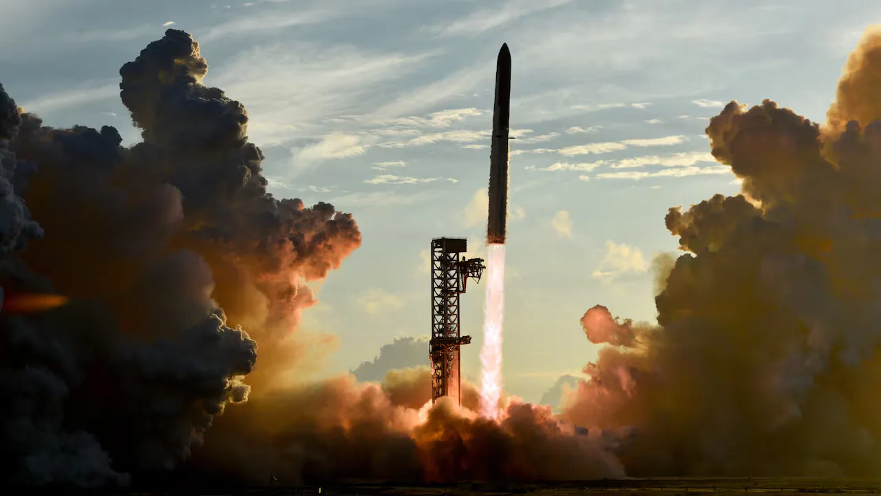 SpaceX Starship-ийг анх удаа тойрог замд хүргэсэн ч аюулгүй байдлаас болж нислэгийг эрт зогсоов