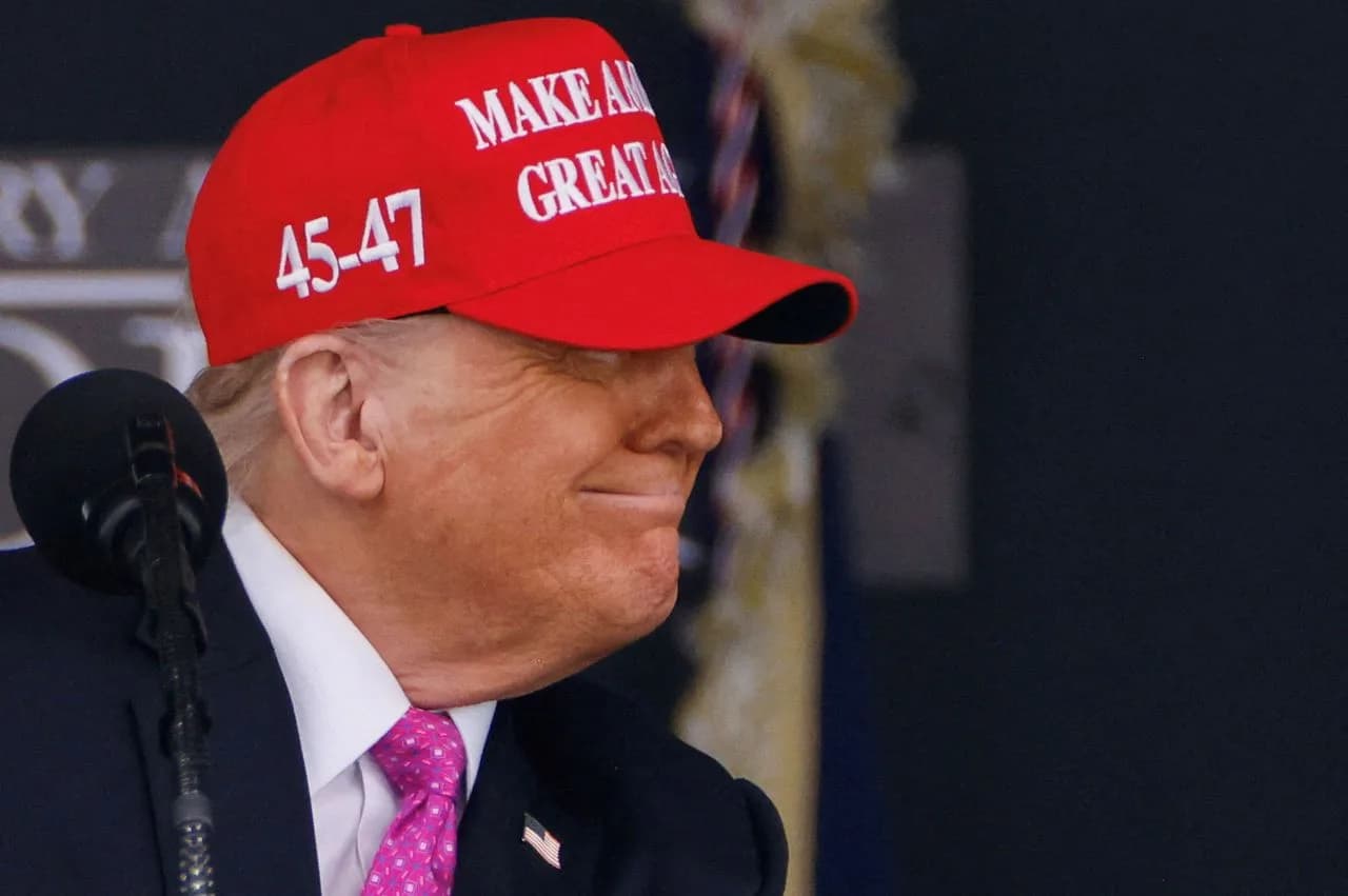Трампын гол супер PAC мөнгөө ахиад зузаатгаж, БНН нэр дэвшигчид сонгуу — Эх сурвалж: trtworld.com (https://www.trtworld.com/article/f2836ff16697)