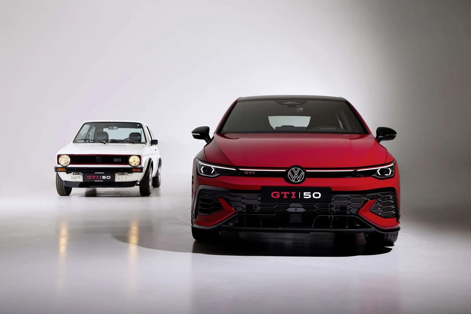Volkswagen ашгийн анхааруулгын дараа Euro Stoxx 50-оос хасагдаж, бүтци — Эх сурвалж: autoevolution.com (https://www.autoevolution.com/news/volkswagen-dropped-from-euro-stoxx-50-blue-chip-index-over-growing-restructuring-woes-276003.html)