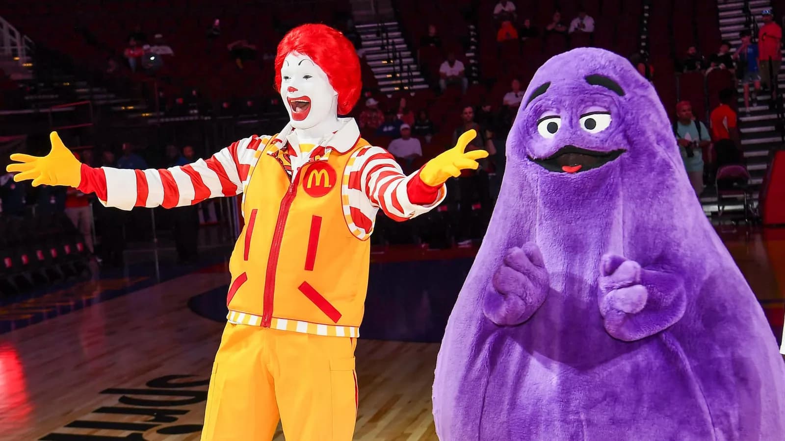 Options Action: McDonald’s үнэлгээний асуудал ба хувьцааны ханшны далд — Эх сурвалж: cnbc.com (https://www.cnbc.com/2026/09/18/mcdonalds-is-the-new-value-meal-says-trader-mike-khouw.html)