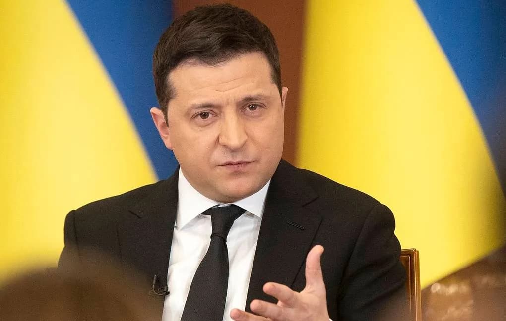 ӨНӨӨДӨР АНХААРЛЫН ТӨВД: Монголын эдийн засгийн гол зөрчил — Эх сурвалж: ikon.mn (https://ikon.mn/n/2hbp)