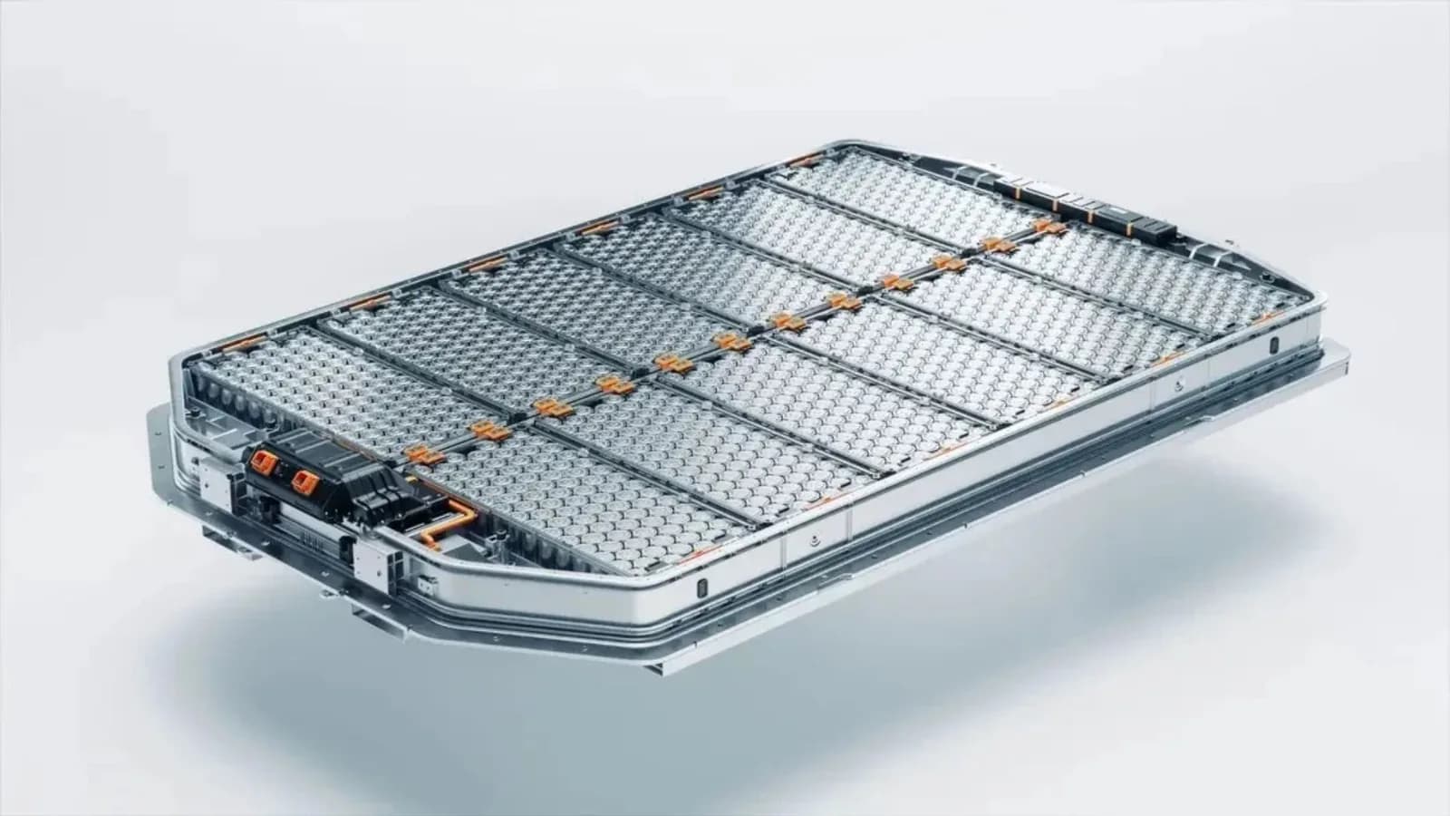 100-kWh EV battery packs roll off production line, promises 311 miles of range in 12 mins