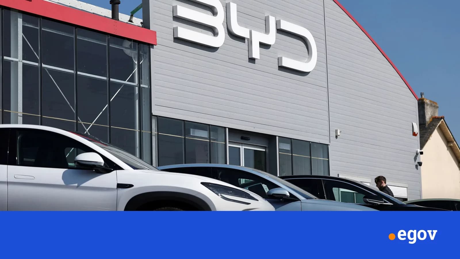АНУ Япон дахь Кадена агаарын бааздаа “BYD”-ийн автомашин нэвтрүүлэхийг хориглолоо