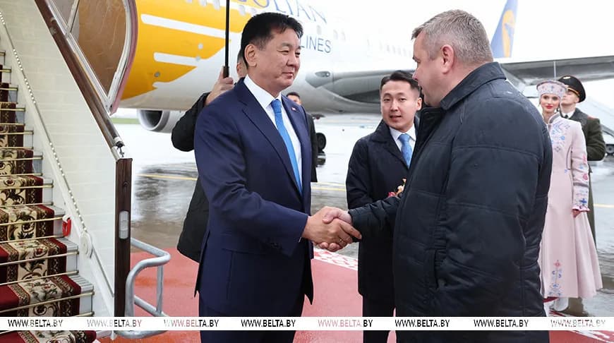President U. Khurelsukh arrives at Minsk airport on October 24, 2026. Photo: BelTA