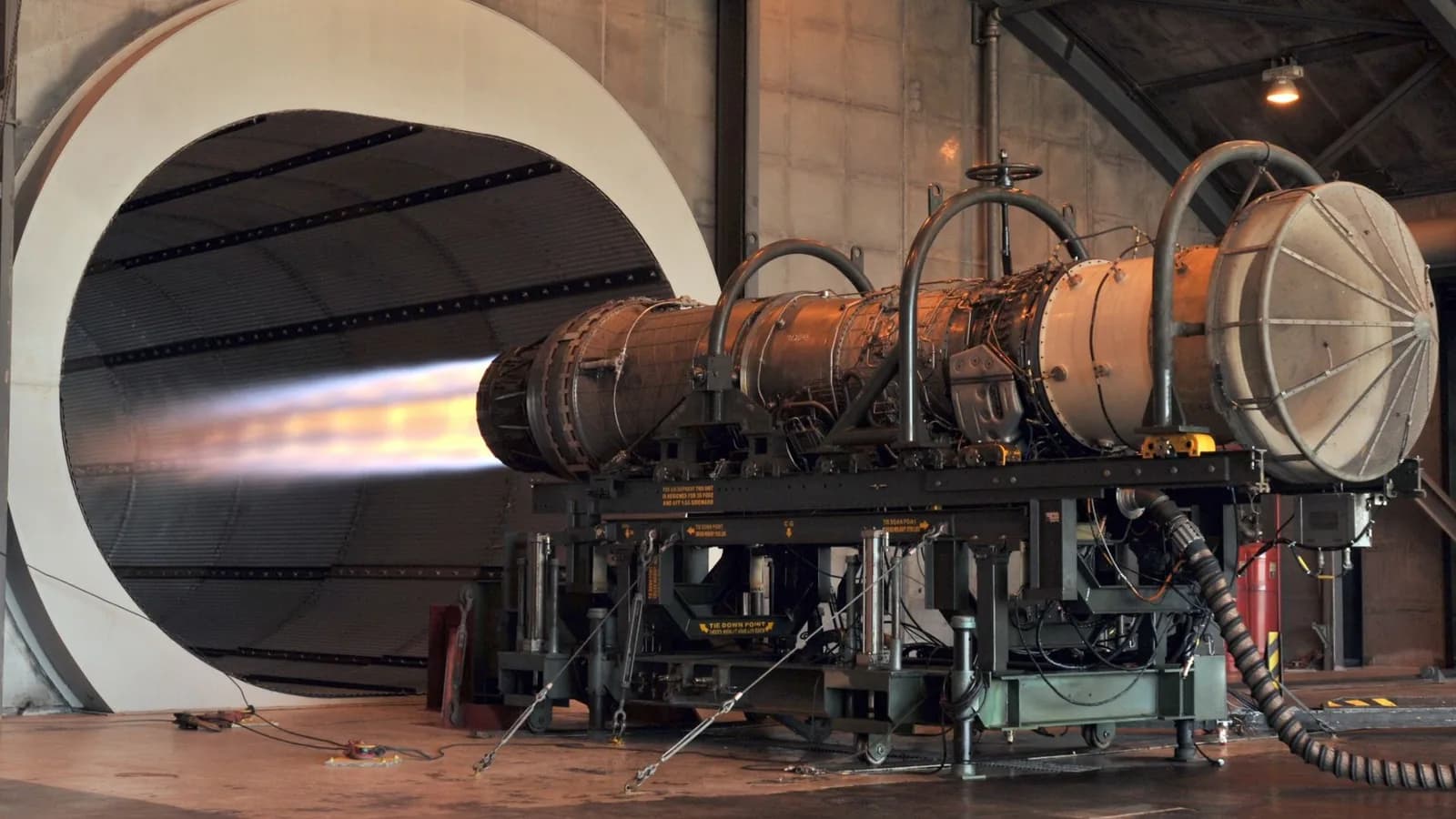 Rolls-Royce to develop efficient next-gen jet engines for single-aisle aircraft