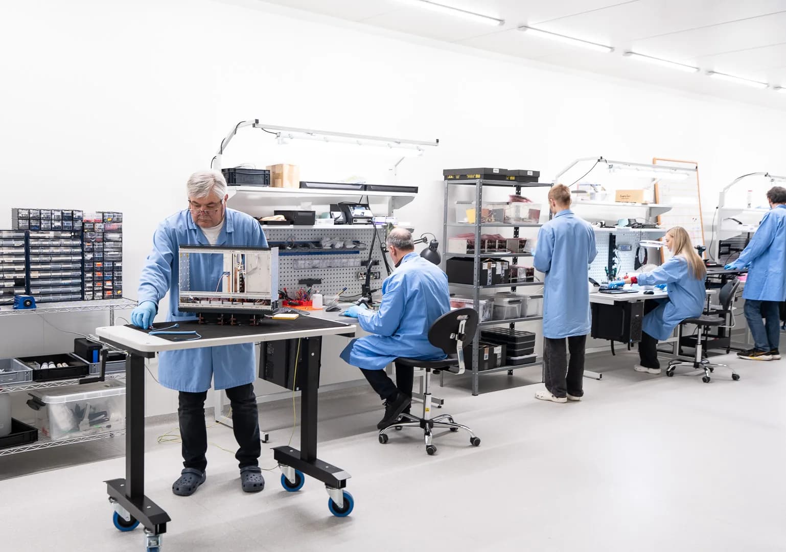 Lithuanian firm bets on automating tech to produce 3,000 lasers a year