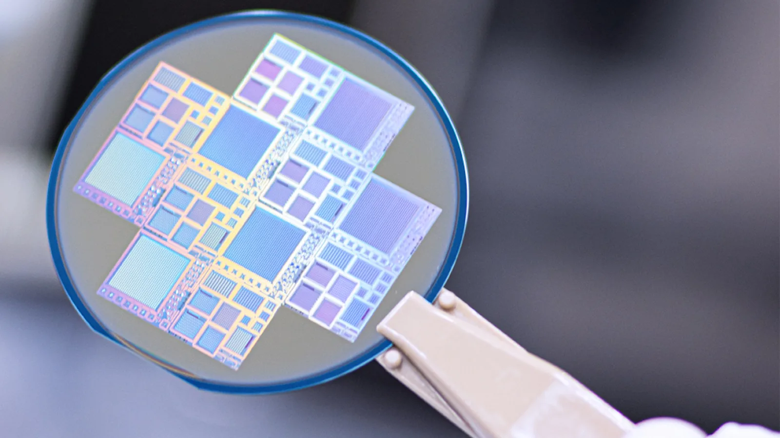 World-first brain-inspired smart chip studies 1 million plasma samples per second