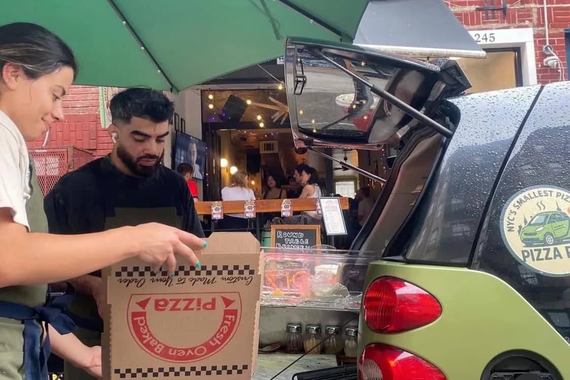 Photo: PMQ Pizza