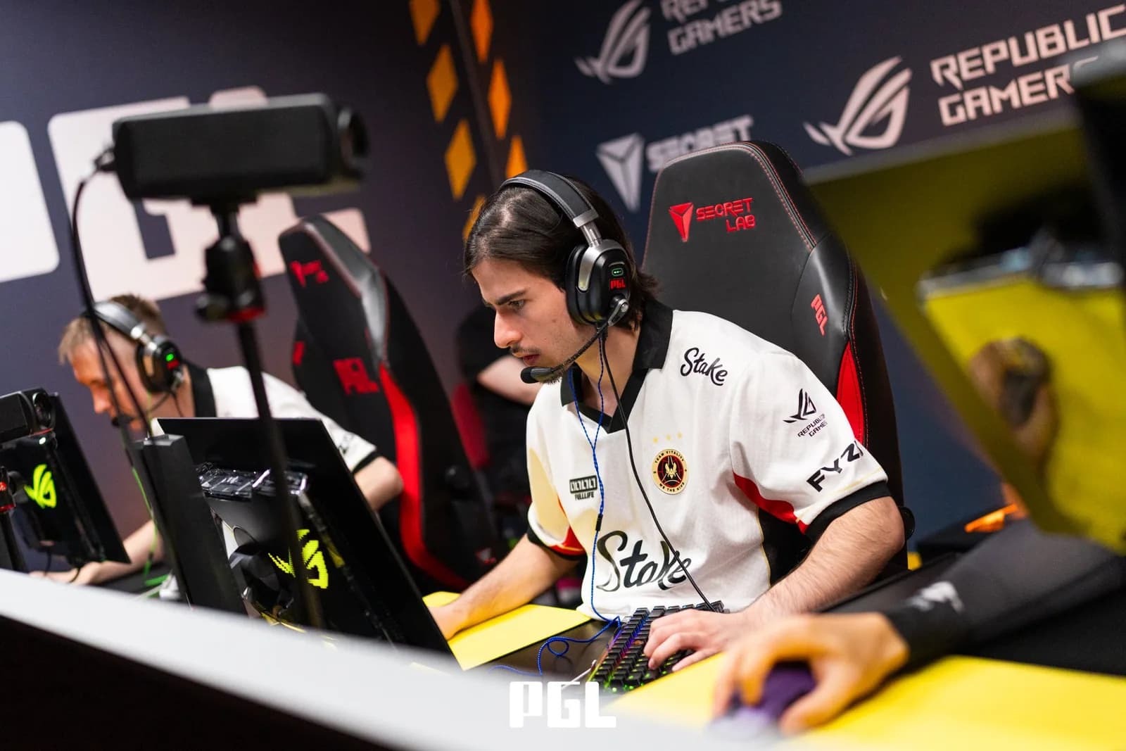 A Vitality player during the match against The MongolZ at PGL Masters Bucharest 2026. Photo: PGL