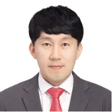 Tae Hyun Lee