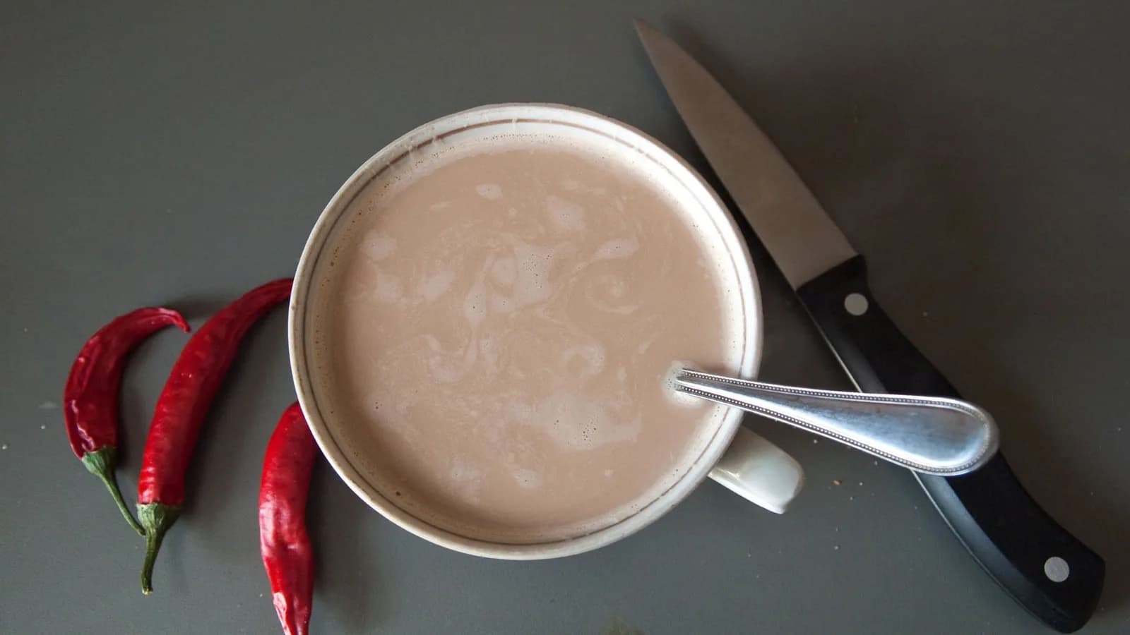 AI-powered wearables recreate five food smells sent over the internet