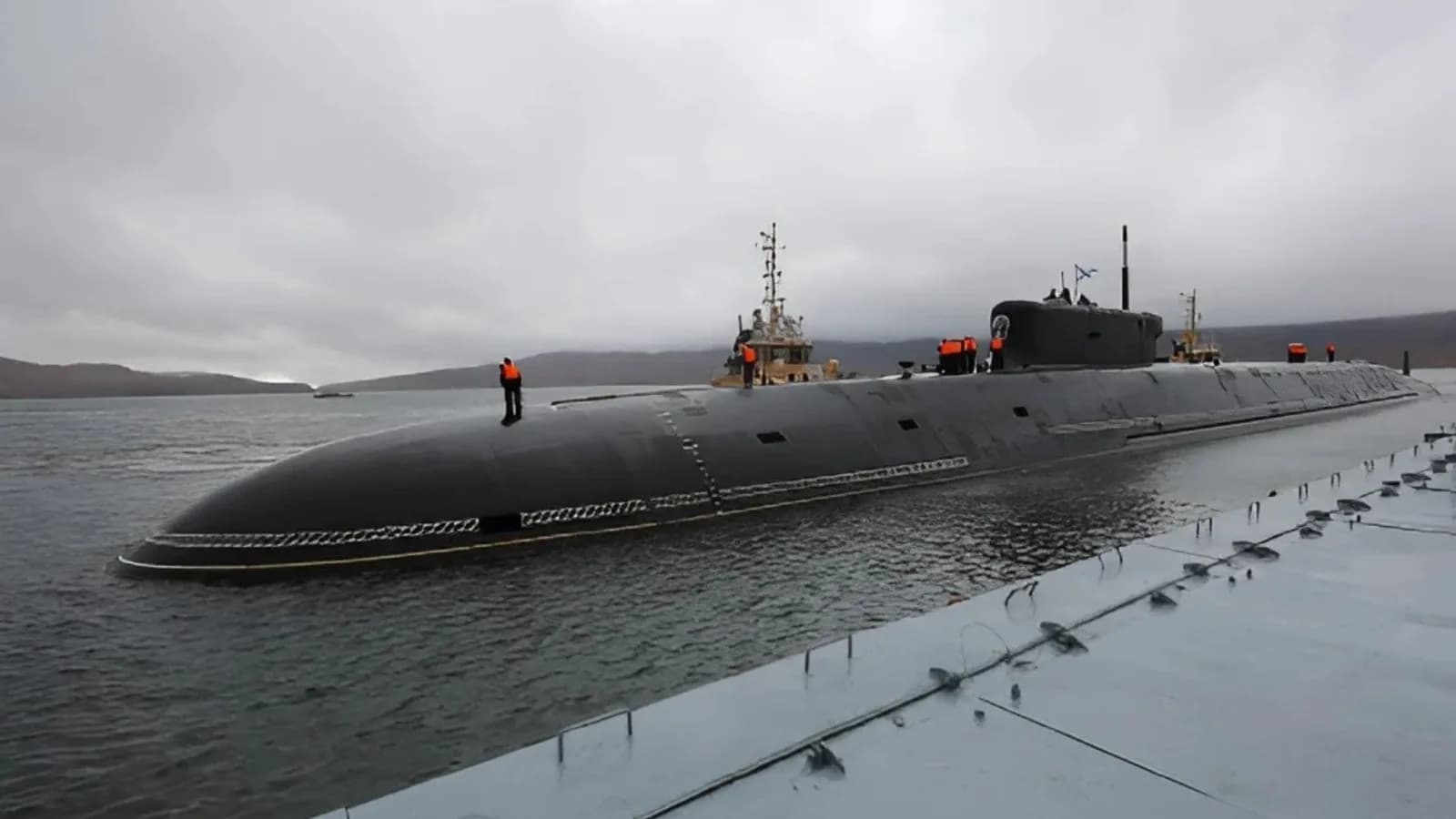 24,000-ton nuclear-powered submarine fires 5,160-mile-range missile while submerged