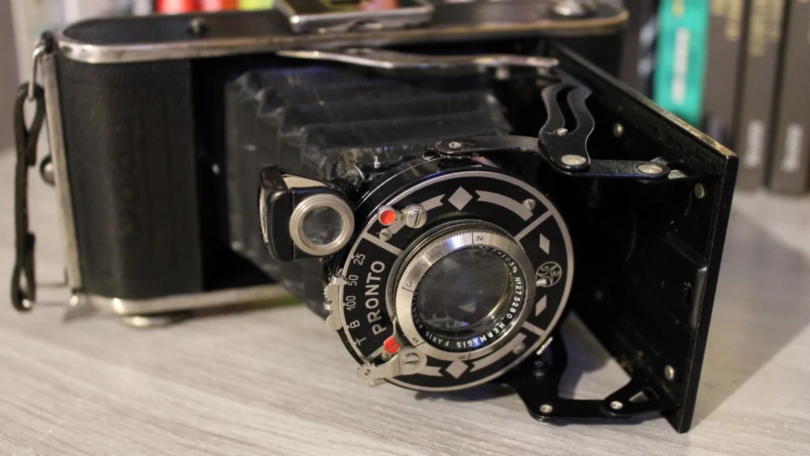 Scientists modify regular camera to measure how well solar cells perform