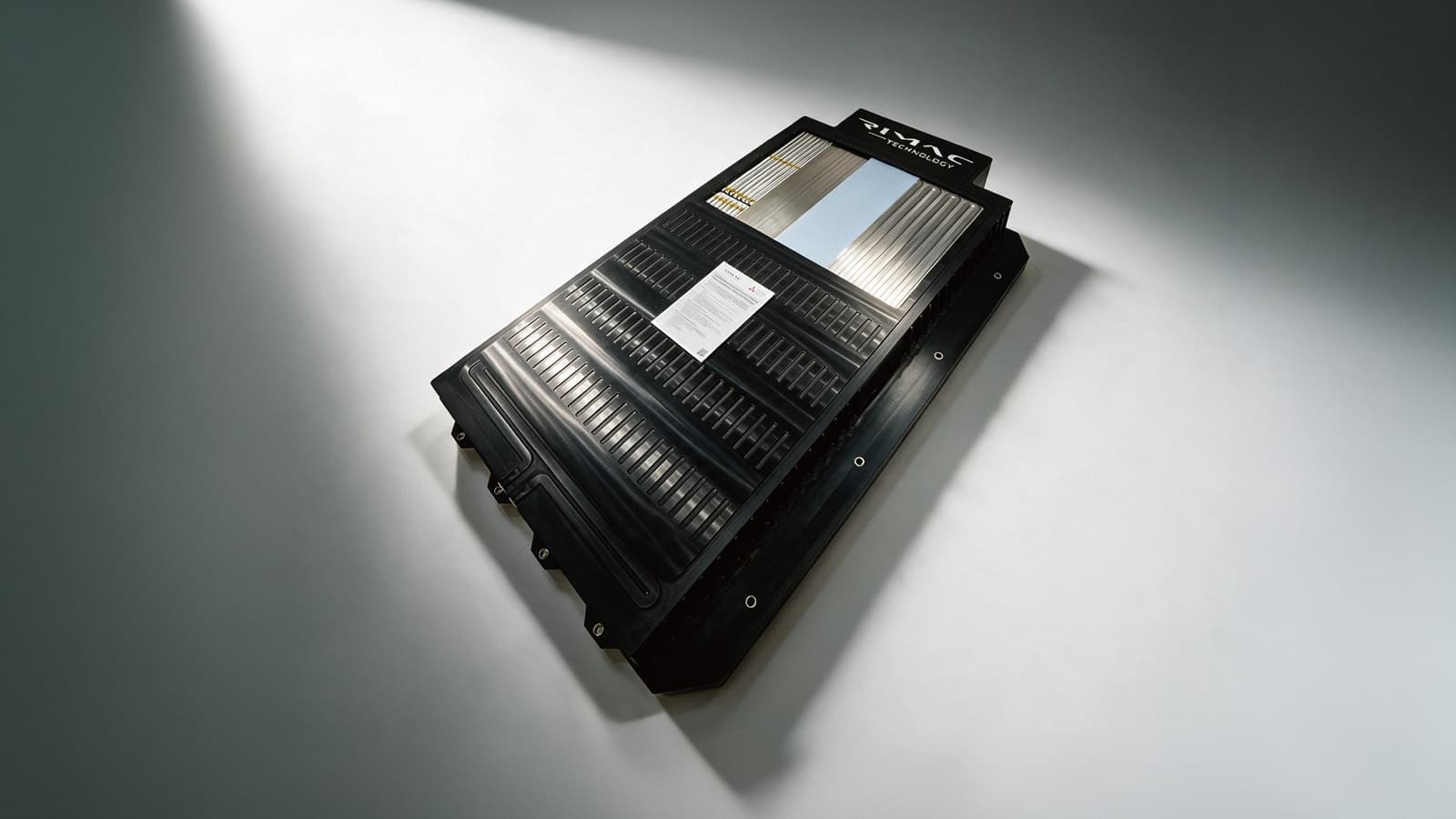 New electric car battery concept promises lighter packs with improved driving range