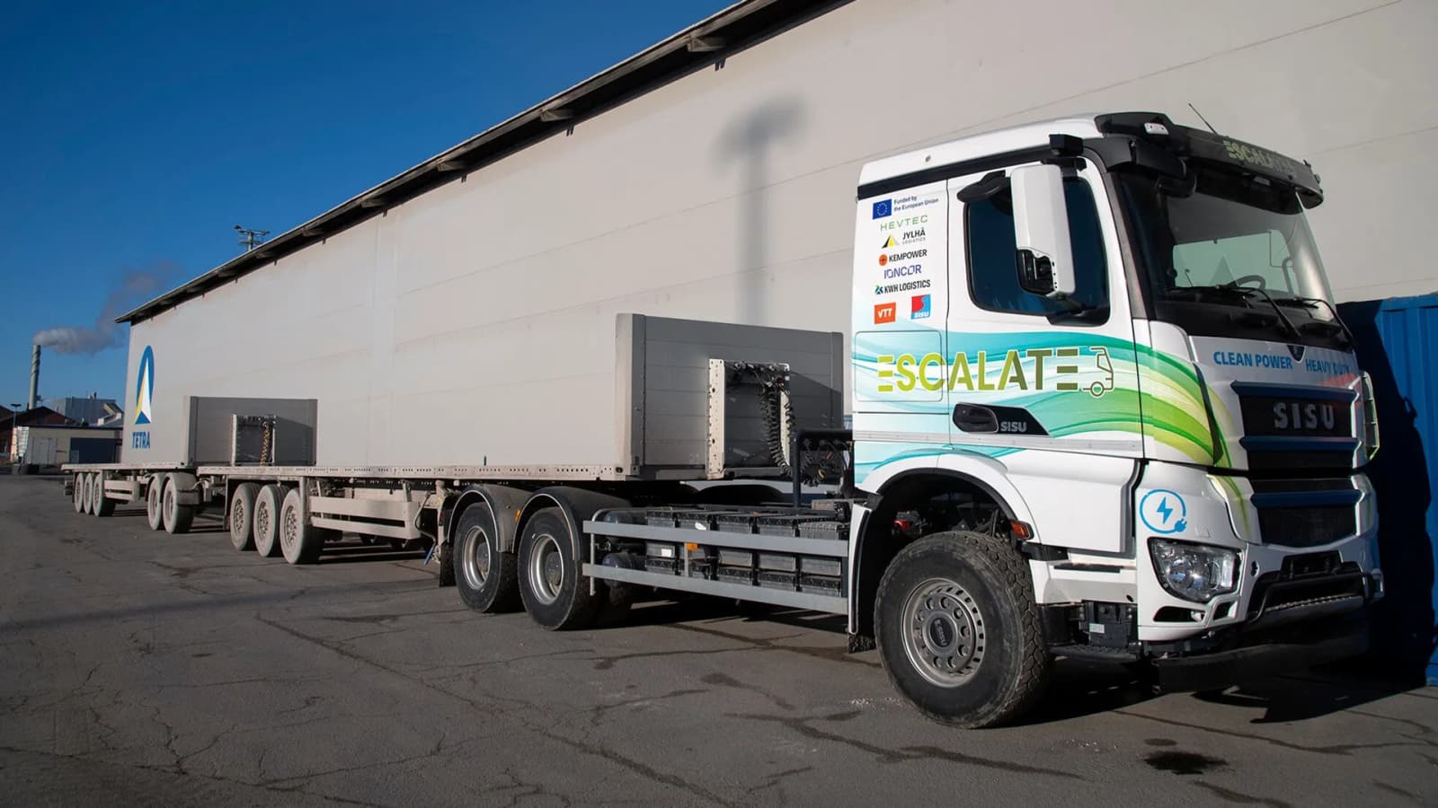 Battery drives, hydrogen tops up: New 68-ton hybrid truck targets emission-free heavy freight