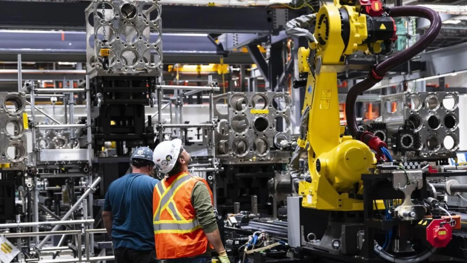 Advanced robotics propels nuclear reactor core rebuild ahead of 125 MW grid boost