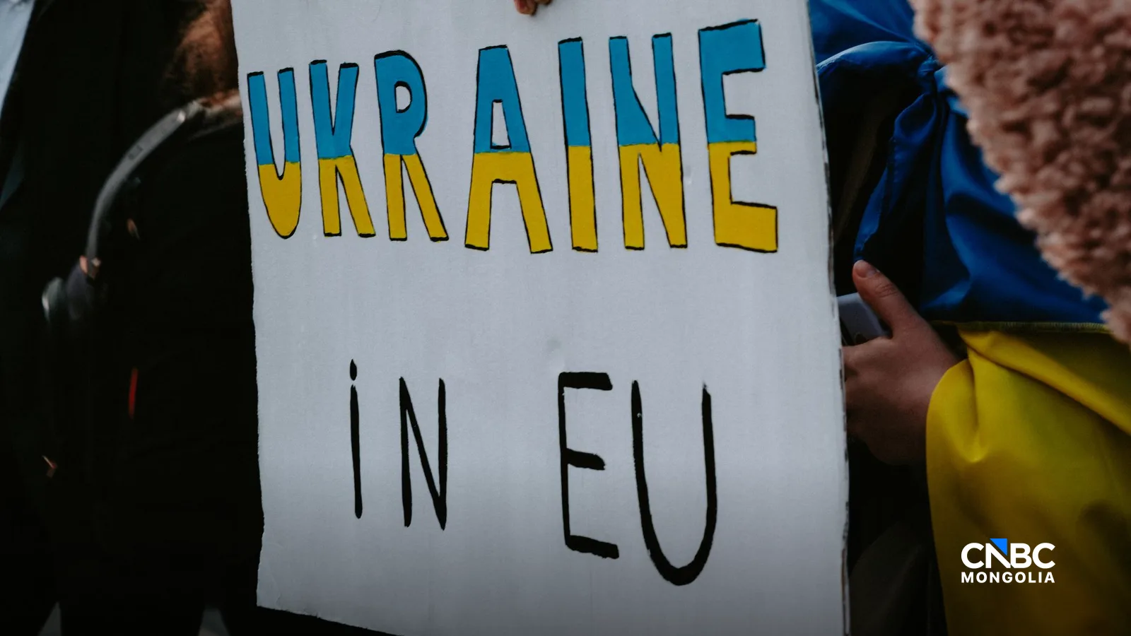 Европын Холбооны хэд хэдэн улс Украинд олгох зээлийн санхүүжилтийг хугацаанаас нь өмнө гаргахыг дэмжиж байна