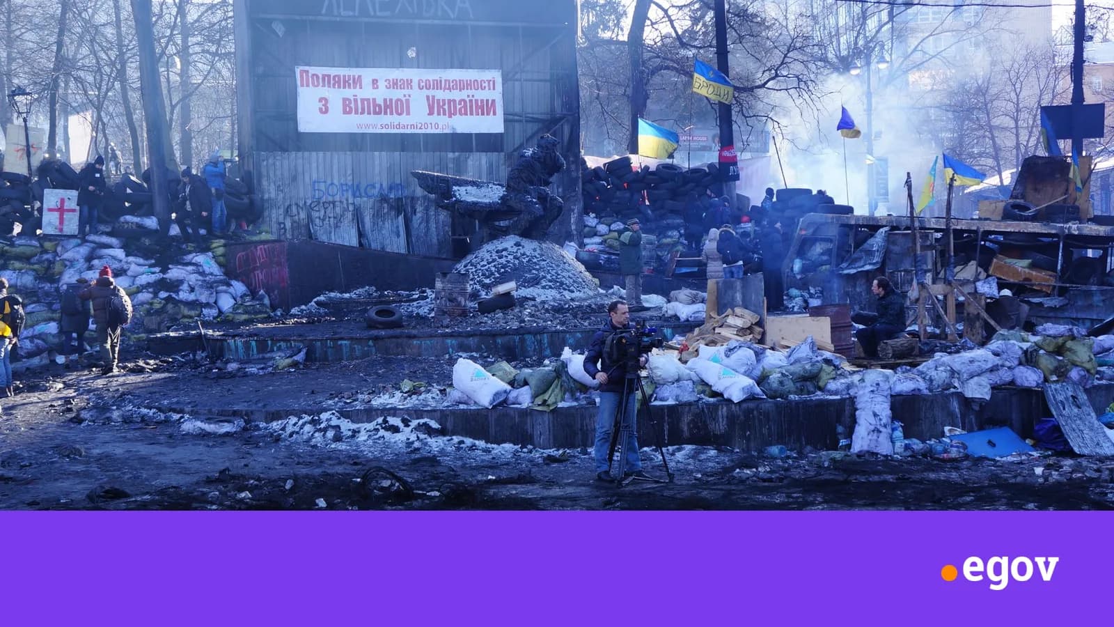 Украины Ерөнхийлөгч Володимир Зеленский хуучин хэвлэлийн төлөөлөгчид хориг тавилаа