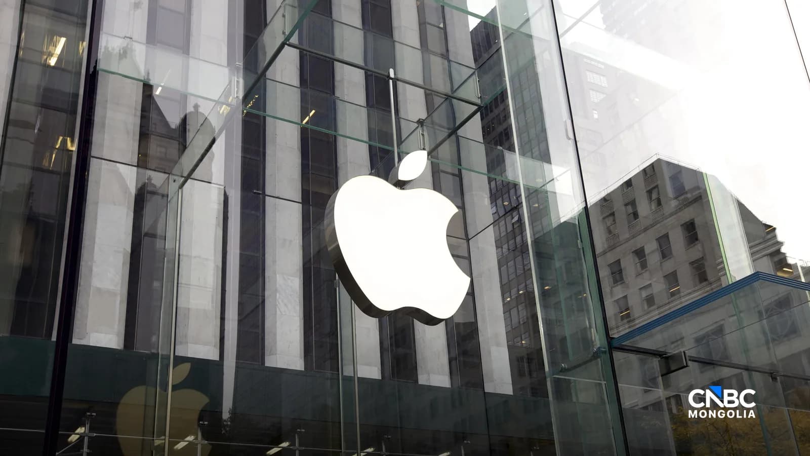 Apple ирэх долоо хоногт iPhone 18 цуврал болон шинэ iPhone Ultra танилцуулах төлөв гарч, анхаарал төвлөрөв.