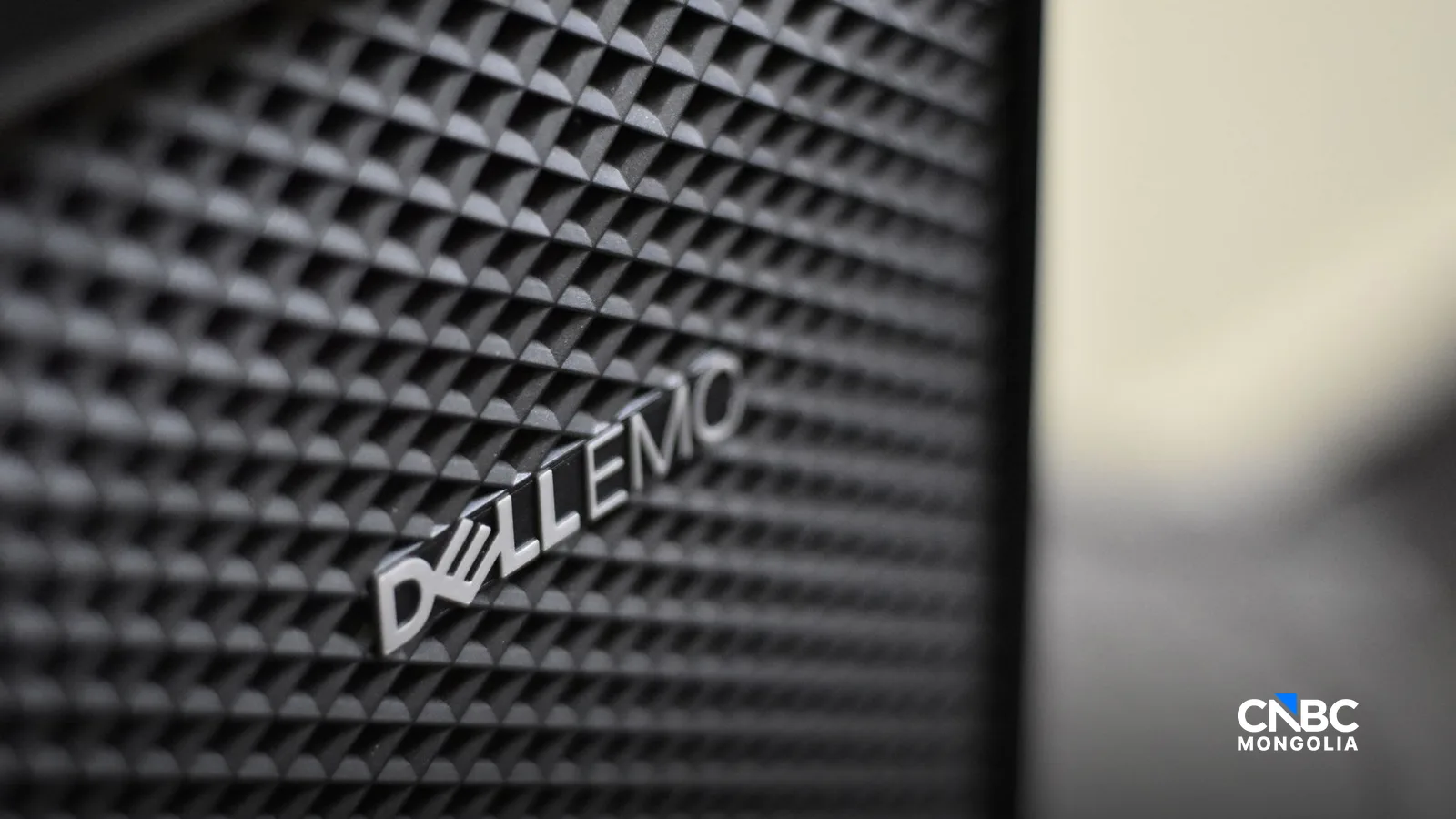Dell Technologies-ийн хувьцаа таамгийг давсан тайлан, өсгөсөн төлөвөөс хойш хоцрогдсон арилжаанд огцом өсөв