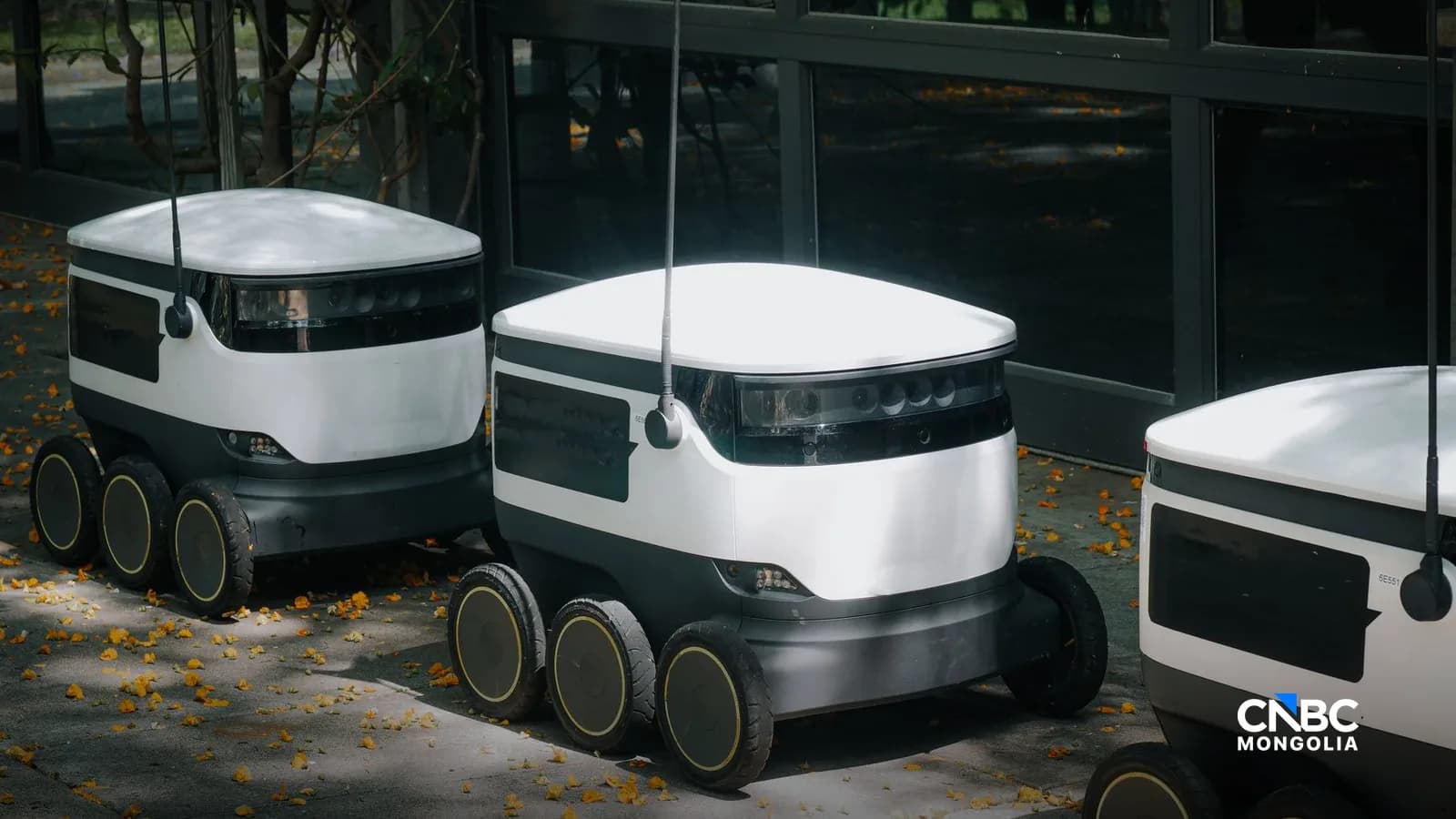 Waymo арилжааны роботакси үйлчилгээгээ тэлж, Amazon-ийн Zoox АНУ-ын шинэ хотуудад туршилт эхлүүлэхээр боллоо