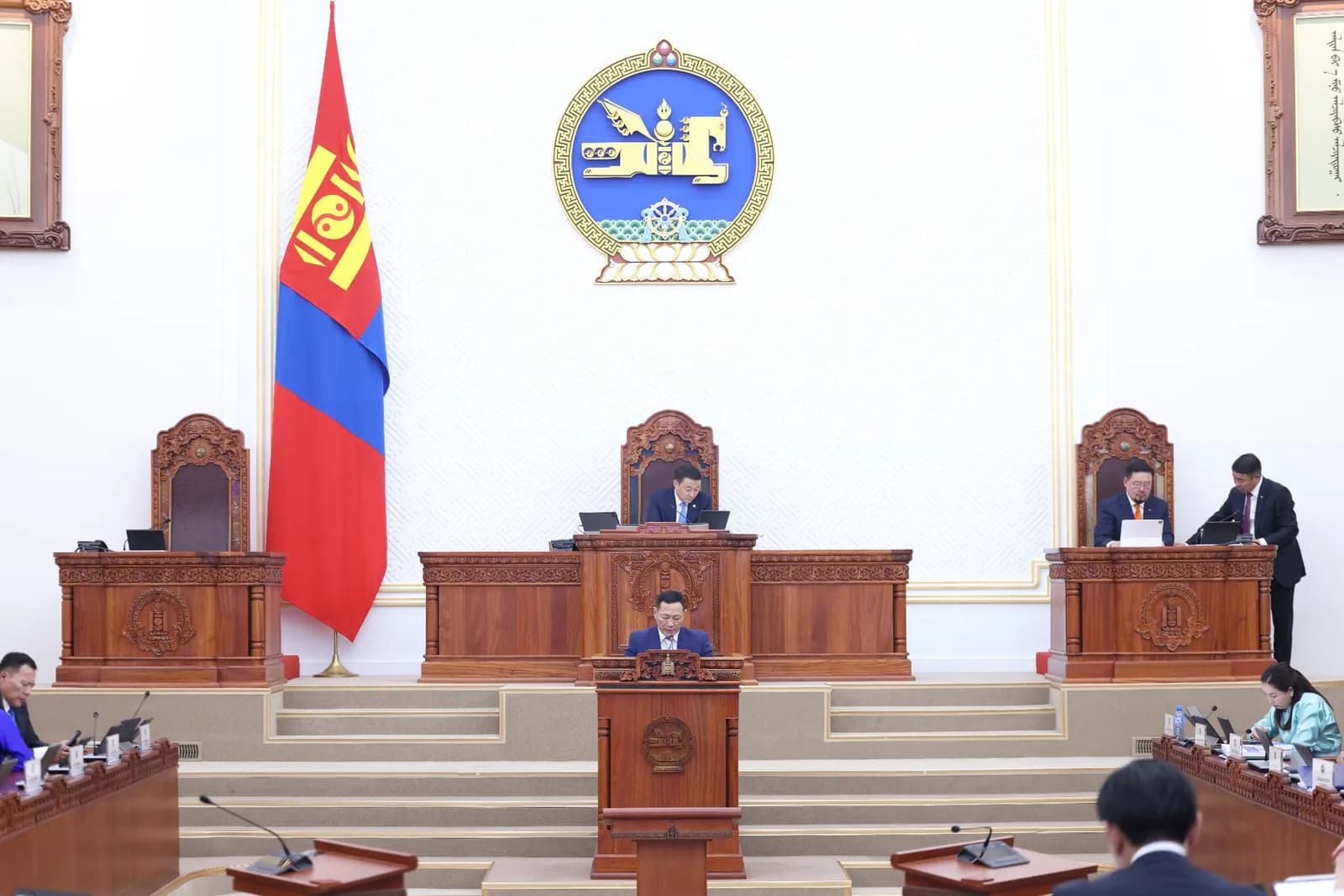 УИХ — төсвийн аудитын дүгнэлтийн хэлэлцүүлэг — Эх сурвалж: News.MN (https://news.mn/r/2823139/)