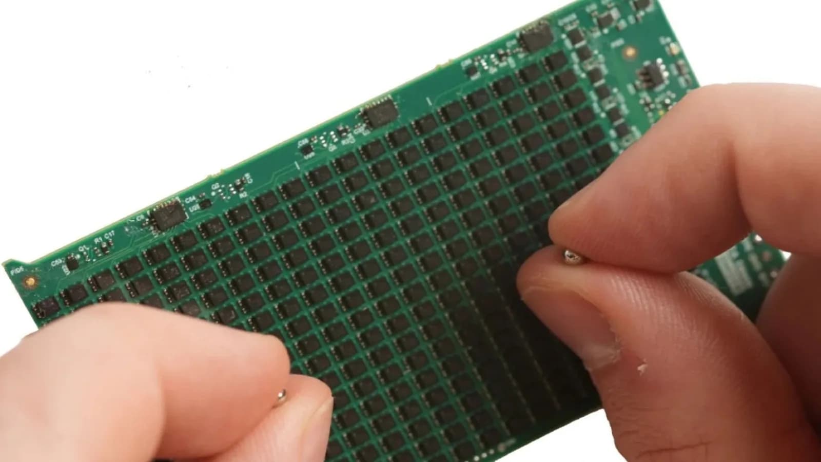 MIT uses tiny implanted magnets to improve control of robotic prosthetic limbs