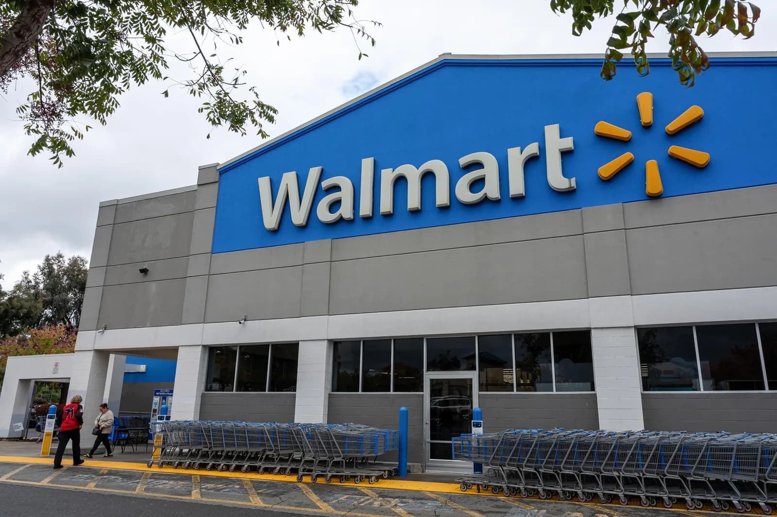 Walmart is inviting AI agents to shop for you