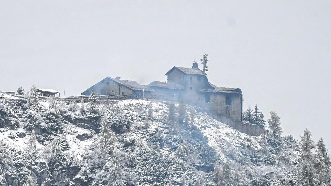 The fire-damaged Kehlsteinhaus, or "Eagle's Nest", near Berchtesgaden on October 24, 2026. Photo: dpa / tagesschau