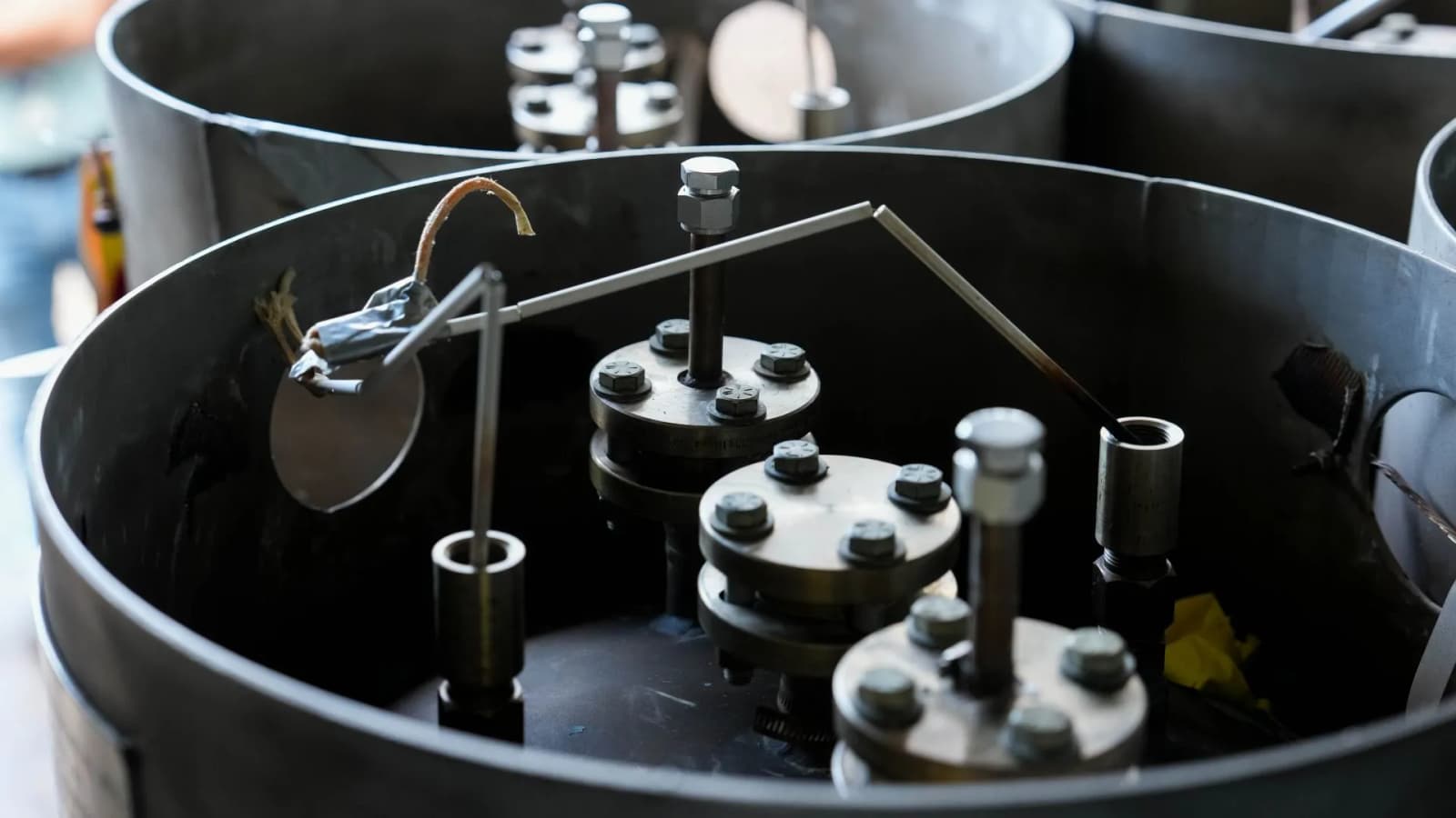 Historic 1960s US nuclear coolant delivered for Natura’s Texas molten salt reactor