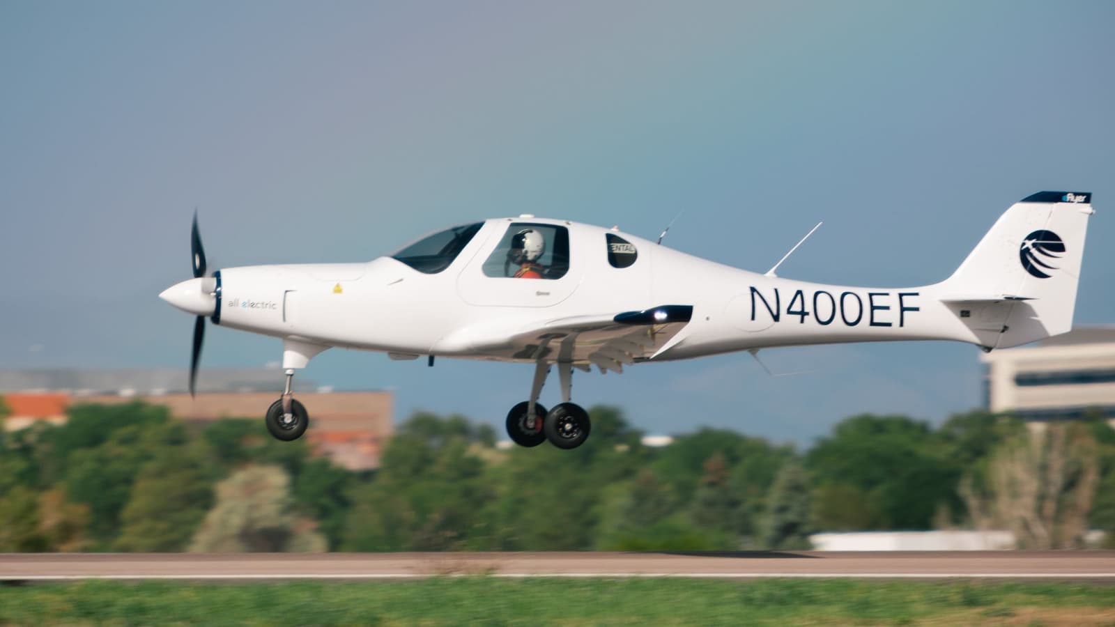 eFlyer 2 all-electric aircraft takes first flight with 80% lower operational costs