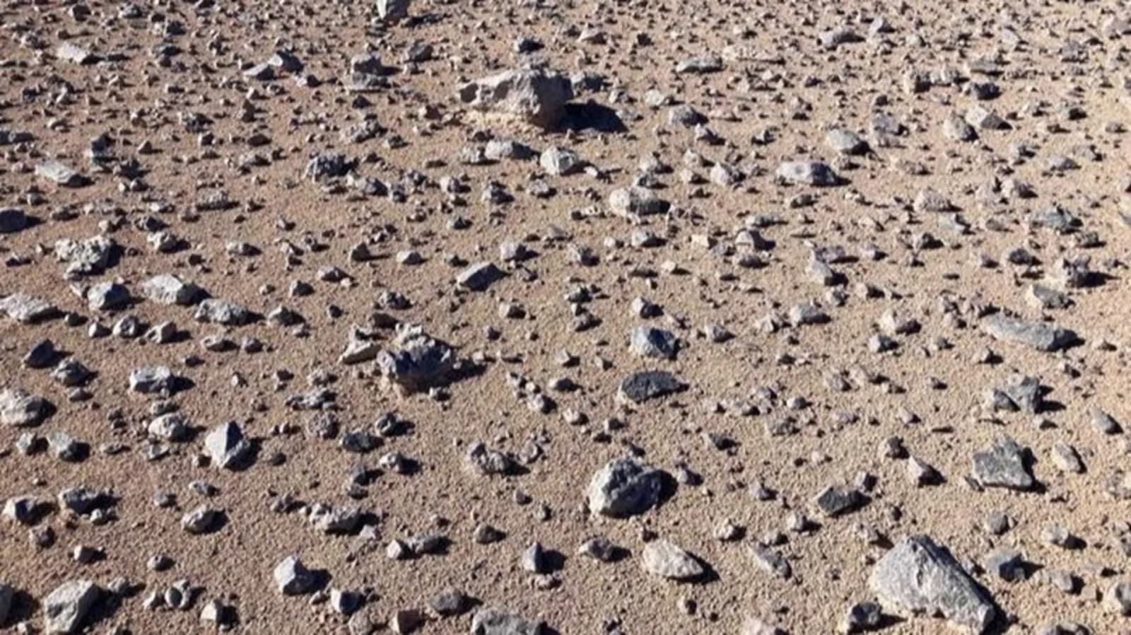 Meteorite, desert soil and AI: New electrical method takes aim at hunt for alien life