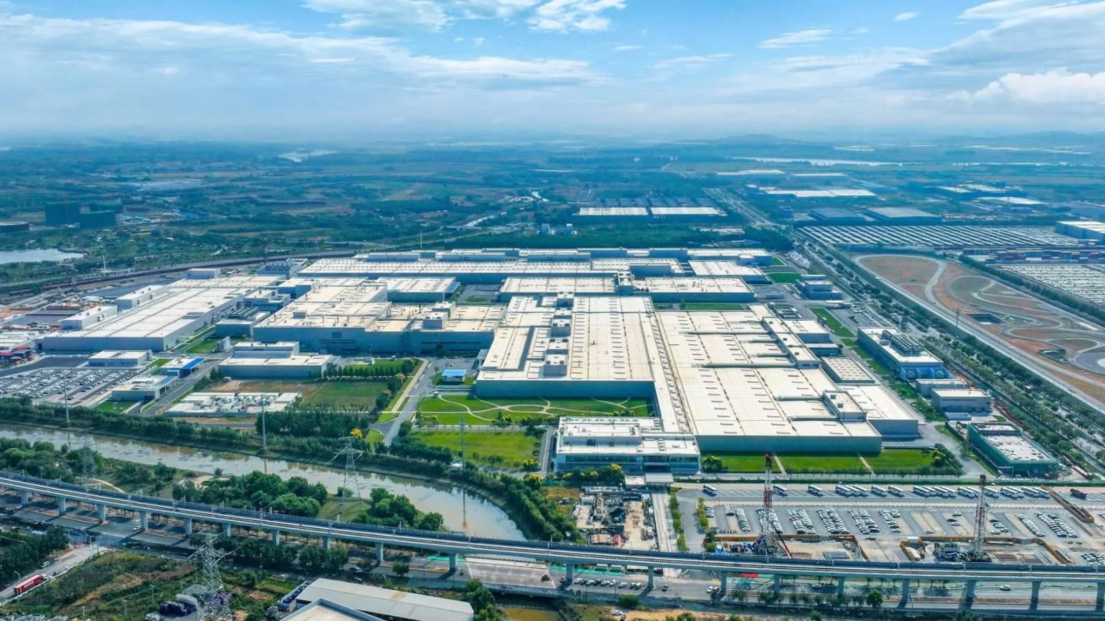 BMW begins making 6th-gen EV batteries in China with 20% higher energy density