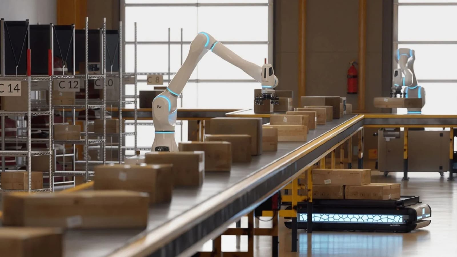 Amazon draws on fleet of 1 million robots to help machines learn and act in real world