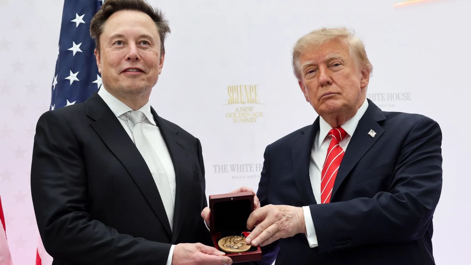 ‘Modern-day Thomas Edison’ Elon Musk receives National Medal of Science from Trump
