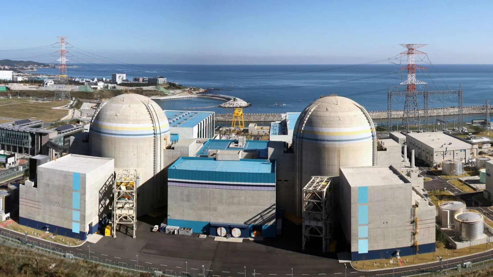 US nuclear firm eyes Virginia farm for potential 650 MW reactor project